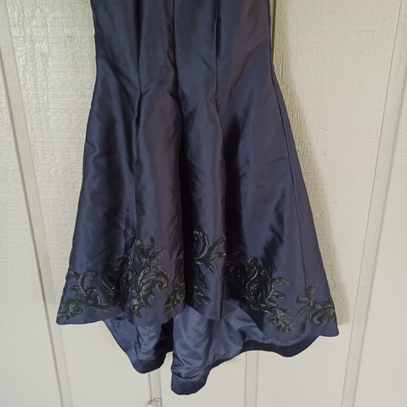 Carmen Marc Valvo Infusion High Lo Halter Beaded Dress Size 14 Wedding Guest